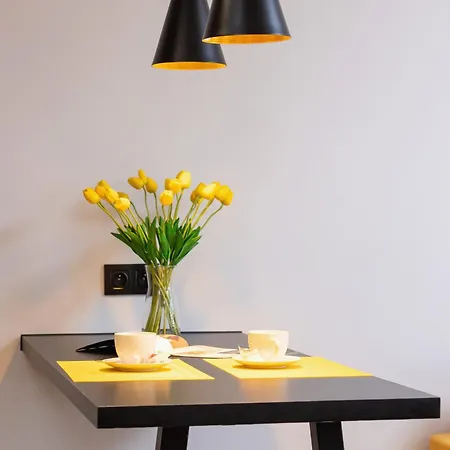 Center One-bedroom With Bathtub By Renters Апартаменты